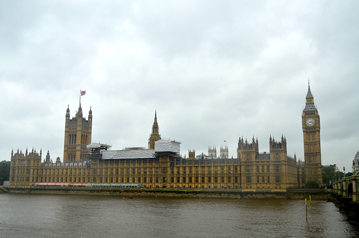 See the House of Parliament & Big Ben // Nattie on the Road
