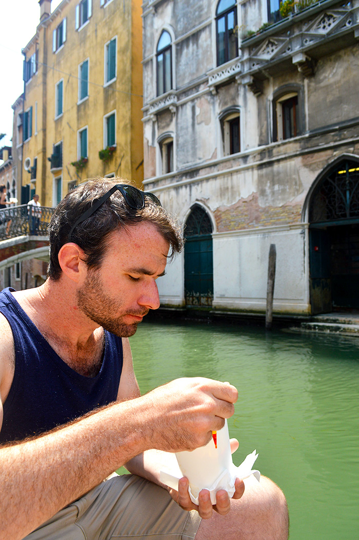 Enjoy your pasta outside // Nattie on the Road