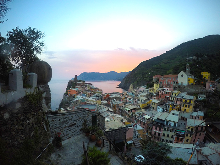 Vernazza, Cinque Terre // Nattie on the Road