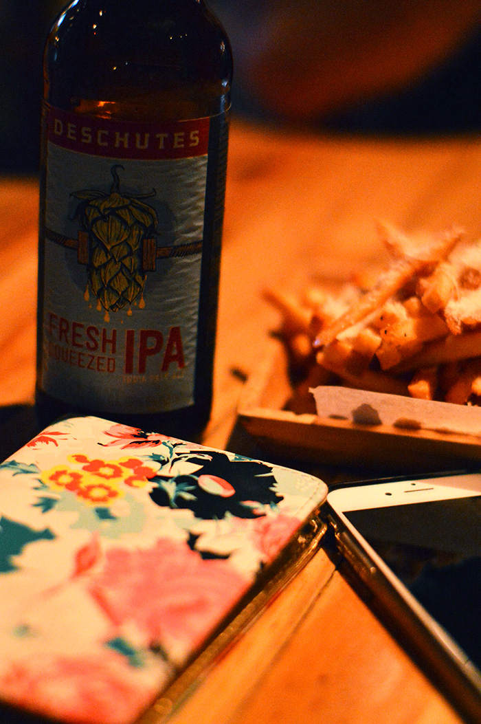 Treat yo self! to beer and french fries // Nattie on the Road