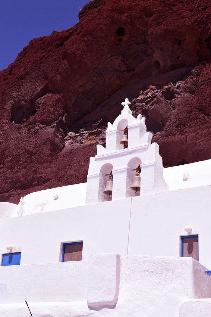 Explore Santorini // Nattie on the Road