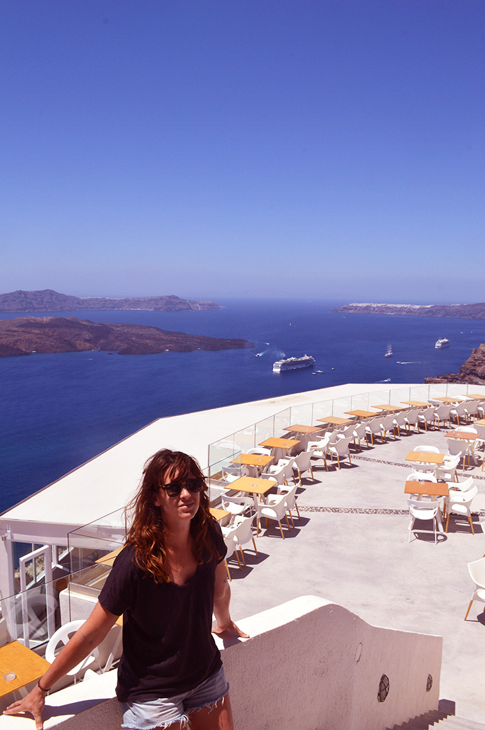 Enjoying the beautiful patio at Santo Wines // Nattie on the Road