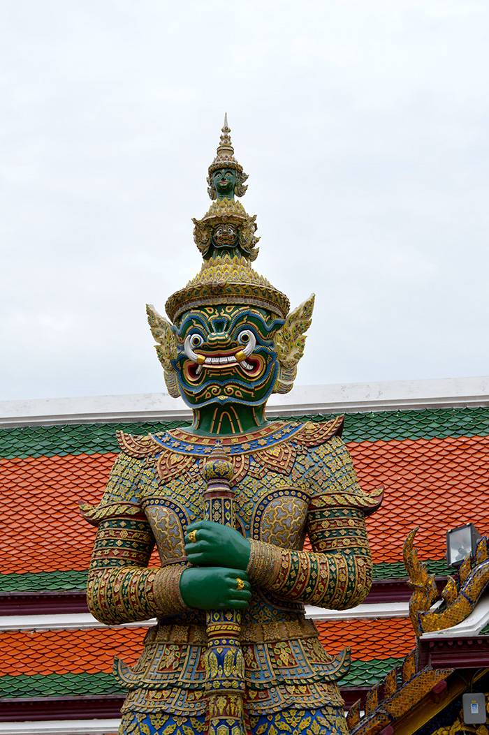 See the Grand Palace in Bangkok // Nattie on the Road