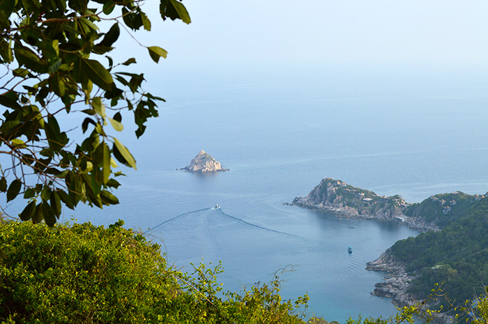 views of Koh Tao // Nattie on the Road