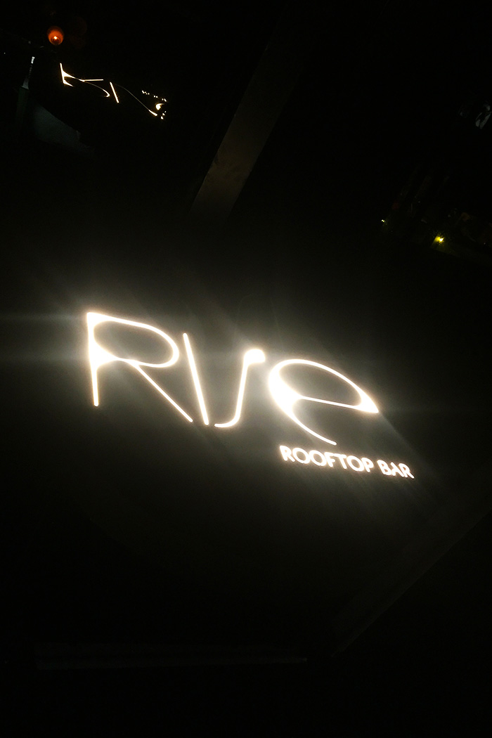 Rise Rooftop Bar - Chiang Mai