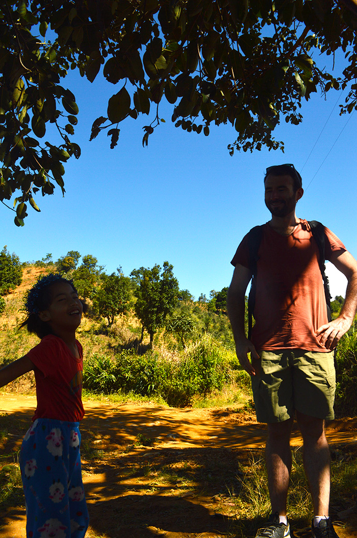 trekking Myanmar