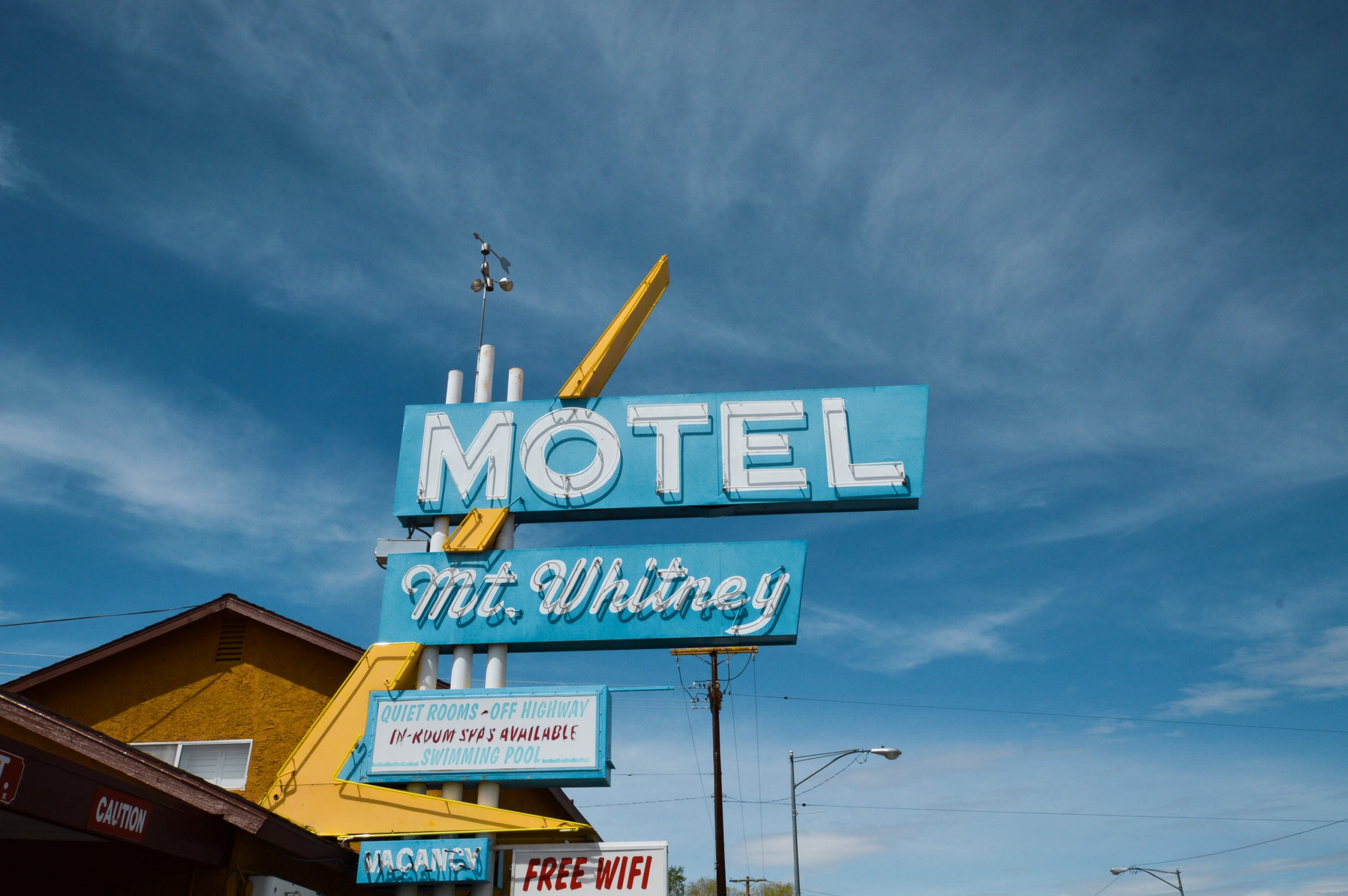 Motel Mt. Whitney