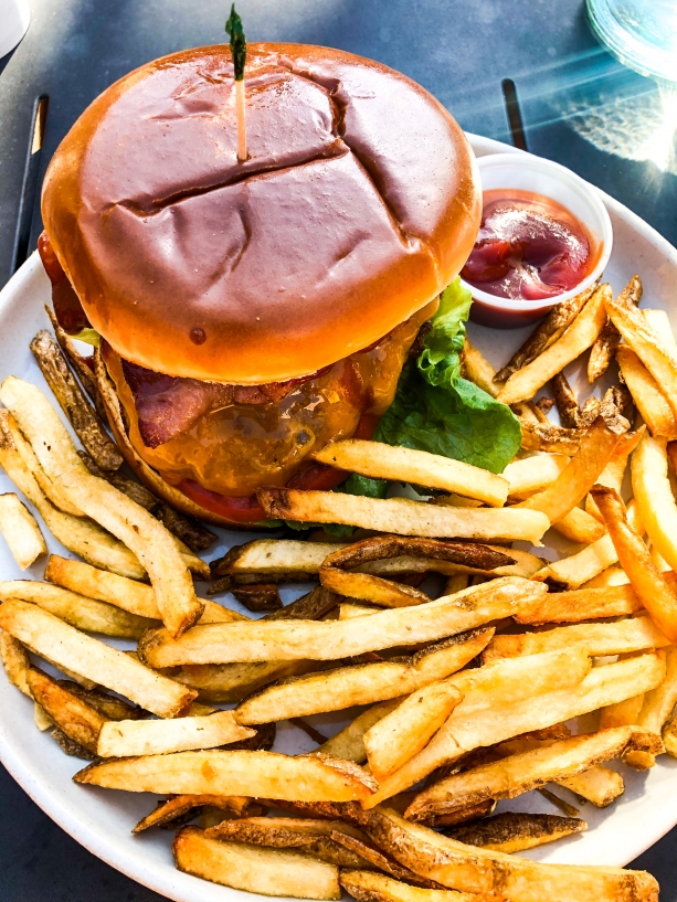 Trailhead Cheese Burger